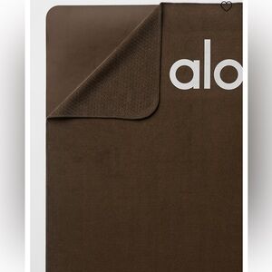 ALO yoga grounded no-slip mat towel espresso
